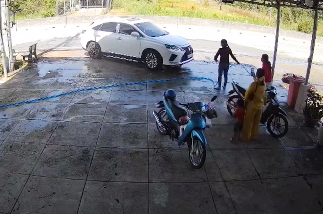 Tài xế lái xe tông chết em gái ở Tây Ninh: Nguồn cơn liên quan đến đất cát, thường xuyên cự cãi từ lâu - Ảnh 1.