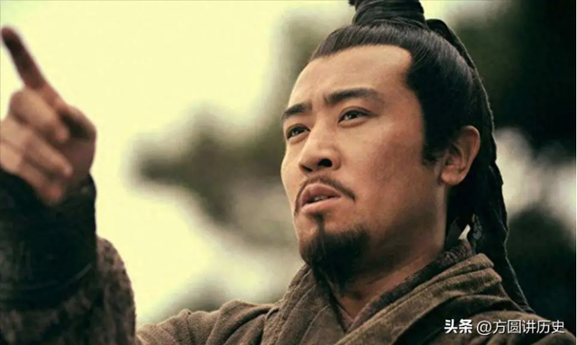 Thẳng tay gạt bỏ Triệu Vân, cử Trương Phi đấu với Mã Siêu: Lưu Bị và Gia Cát Lượng thực sự toan tính gì? - Ảnh 1.