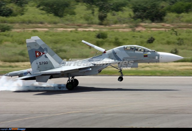 Su - 30 mk2 Venezuela và Khả năng chiến đấu trước Mỹ: Hổ giấy hay sức mạnh thật sự? - Ảnh 4.