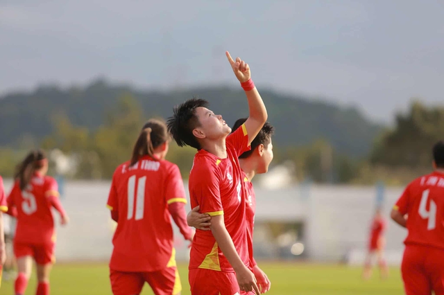 Diễn biến SEA Games 33 ngày 14/12: VĐV 16 tuổi của Việt Nam hạ đối thủ Thái Lan để giành HCV - Ảnh 3.