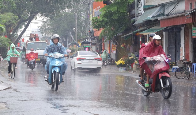 Miền Bắc sắp đón đợt không khí lạnh mới, mưa to trở lại - Ảnh 1.