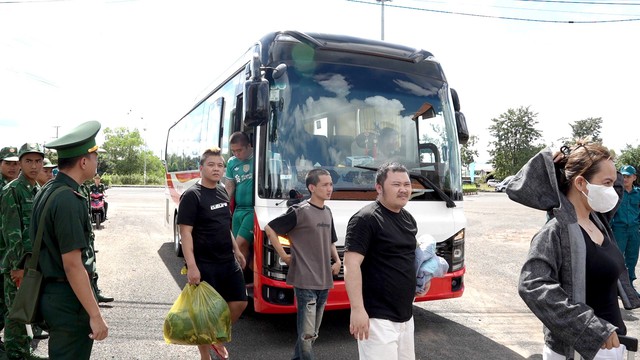 Cuộc chạy trốn - Ảnh 1.