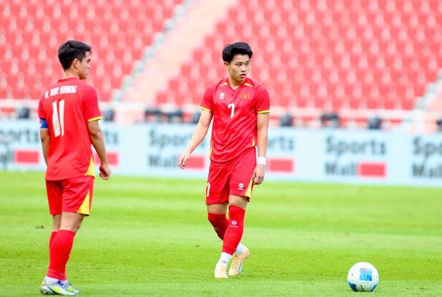 Diễn biến trận U22 Việt Nam vs U22 Philippines: U22 Việt Nam bỏ lỡ cơ hội ngon ăn - Ảnh 3.