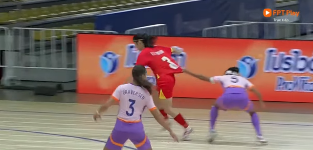 Diễn biến trận Việt Nam 1-0 Philippines: Bàn thắng quan trọng của tuyển Việt Nam - Ảnh 1.