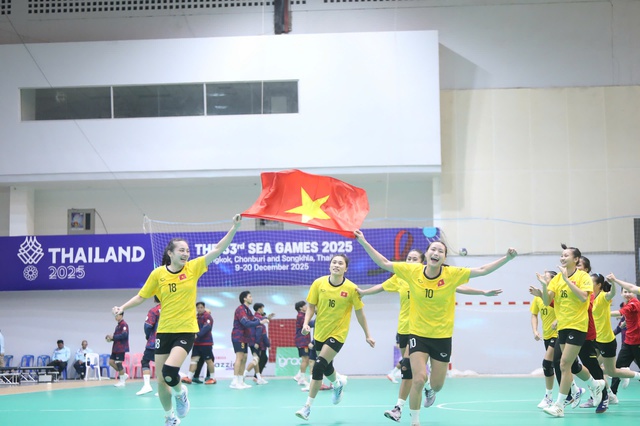 [DIỄN BIẾN] SEA Games 33 (17/12): Li&ecirc;n tục "ẵm" HCV, Thể thao Việt Nam đuổi gắt Indonesia - Ảnh 4.
