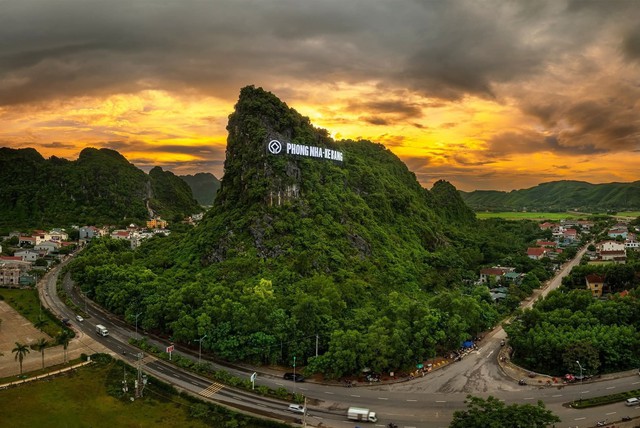 Tour du lịch "đắt nhất Việt Nam" mỗi năm chỉ đón 1000 khách, đã kín chỗ cho tới hết năm 2027 - Ảnh 2.