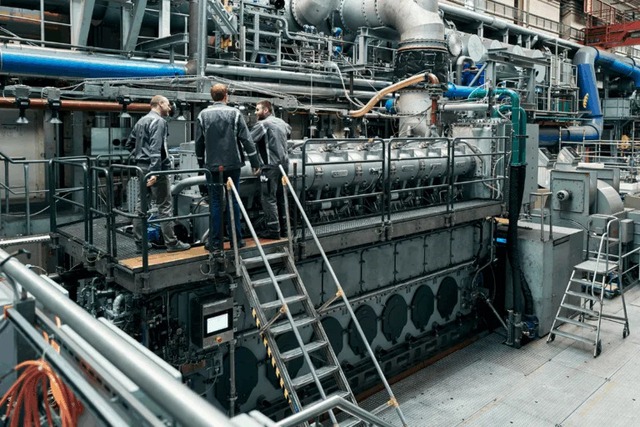 Phát minh "động cơ hai thì nhiên liệu kép đặc biệt" đang gây chấn động ngành vận tải biển toàn cầu - Ảnh 2.