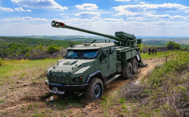 Đức t&agrave;i trợ sản xuất 200 khẩu ph&aacute;o tự h&agrave;nh Bogdana cho Ukraine - Ảnh 4.