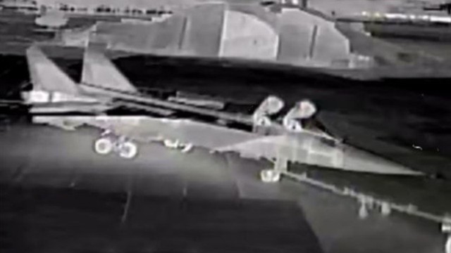 MiG - 31 bị ph&aacute; hủy tại s&acirc;n bay Crimea sau cuộc tấn c&ocirc;ng của UAV Ukraine - Ảnh 1.