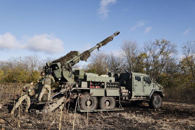 Đức t&agrave;i trợ sản xuất 200 khẩu ph&aacute;o tự h&agrave;nh Bogdana cho Ukraine - Ảnh 2.