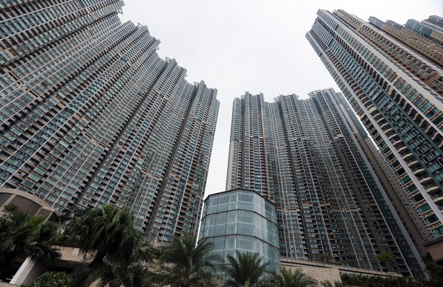 Bức ảnh chụp chung cư ở Hong Kong lúc này được nhiều người quan tâm - Ảnh 2.