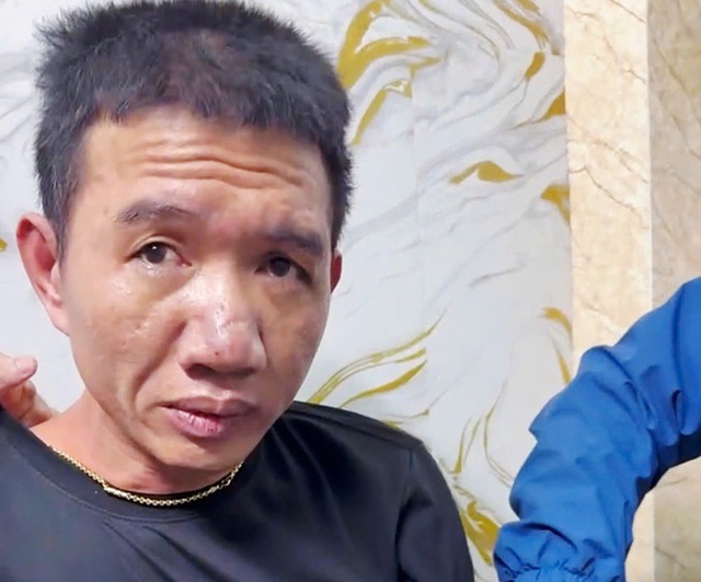 Cảnh sát bất ngờ kiểm tra một căn nhà, bắt Hồ Thị Múa và 2 người khác - Ảnh 2.