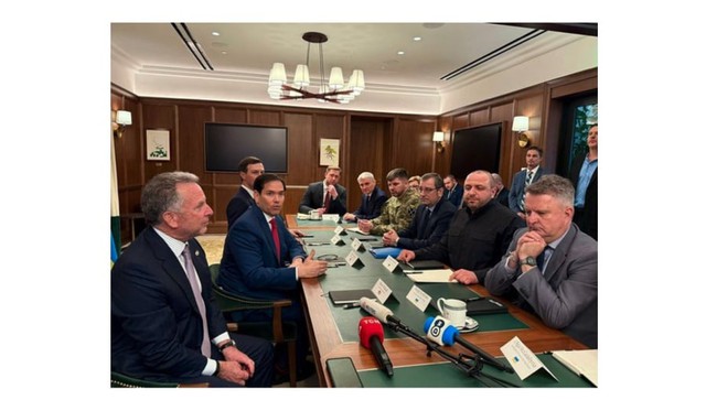 Nổ lớn, đòn trả đũa của Kremlin ồ ạt trút - EU ra tay cứu hàng triệu người Ukraine trước sự ngỡ ngàng của Nga - Ảnh 2.