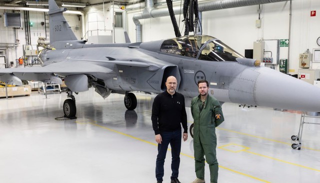Thụy điển chuẩn bị giao ti&ecirc;m k&iacute;ch JAS 39 Gripen cho Ukraine - Ảnh 1.