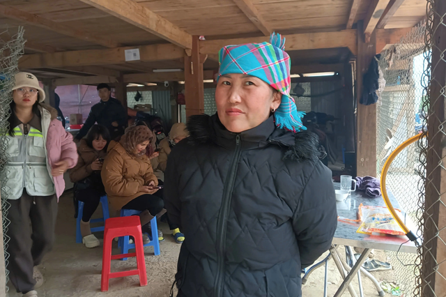 Vụ lật xe chở đo&agrave;n gi&aacute;o vi&ecirc;n đi từ thiện l&agrave;m 9 người chết: Nh&acirc;n chứng kể l&uacute;c xe lật, nạn nh&acirc;n rơi ra ngo&agrave;i - Ảnh 1.