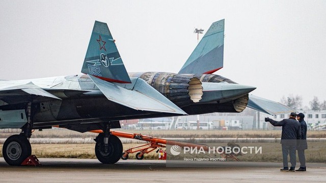 Động cơ Su - 30 v&agrave; Su - 35: Bước tiến đột ph&aacute; trong h&agrave;ng kh&ocirc;ng qu&acirc;n sự Nga - Ảnh 4.