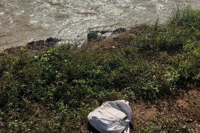 Nữ sinh lớp 11 tan học không về nhà, địa điểm phát hiện xe máy và cặp sách khiến gia đình bất an - Ảnh 2.