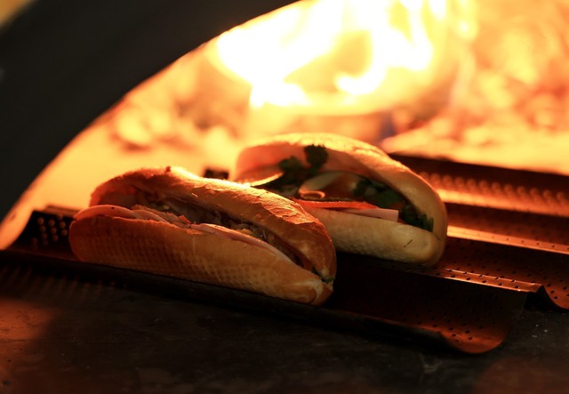 Vượt qua phở, món ăn chỉ từ 15.000 đồng/phần này mới là hương vị Việt lọt top 6 ngon nhất thế giới - Ảnh 7.