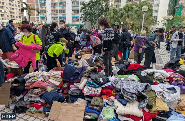 Tròn 1 tuần sau thảm hoạ cháy chung cư Hong Kong: Nạn nhân sống sót nhận thông tin mới từ chính quyền - Ảnh 5.