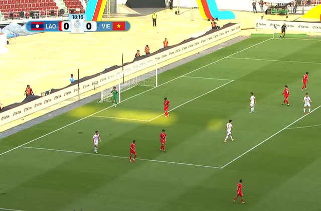 Diễn biến U22 Việt Nam vs U22 Lào: U22 Việt Nam tấn công dồn dập - Ảnh 1.