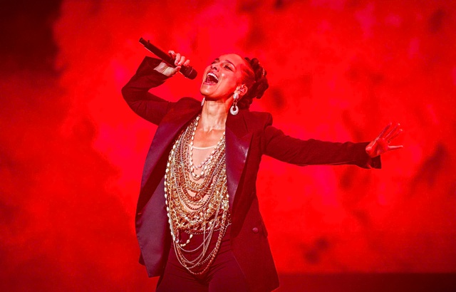 HOT: Giải thưởng chính 3 triệu USD của VinFuture  2025 vinh danh nhóm nghiên cứu, phát triển vắc xin HPV - Ảnh 2.