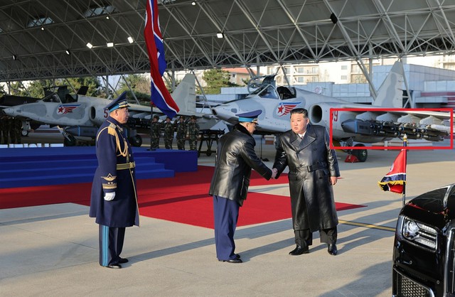 Tên lửa hành trình trên Su - 25 Triều Tiên có thể mang vũ khí hạt nhân? - Ảnh 2. Tên lửa hành trình trên Su - 25 Triều Tiên có thể mang vũ khí hạt nhân? - Ảnh 2.