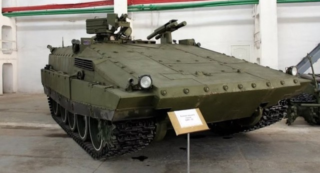 T - 55 huyền thọai trong vai trò thiết giáp chở quân cứu sống nhiều binh lính - Ảnh 7.