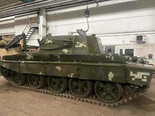 T - 55 huyền thọai trong vai trò thiết giáp chở quân cứu sống nhiều binh lính - Ảnh 6.
