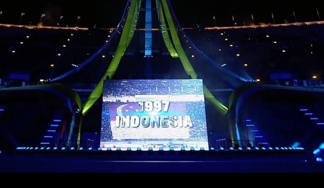 Diễn biến lễ khai mạc SEA Games 33: Ban tổ chức hiển thị sai bản đồ Việt Nam, nhầm quốc kỳ Indonesia - Ảnh 6.