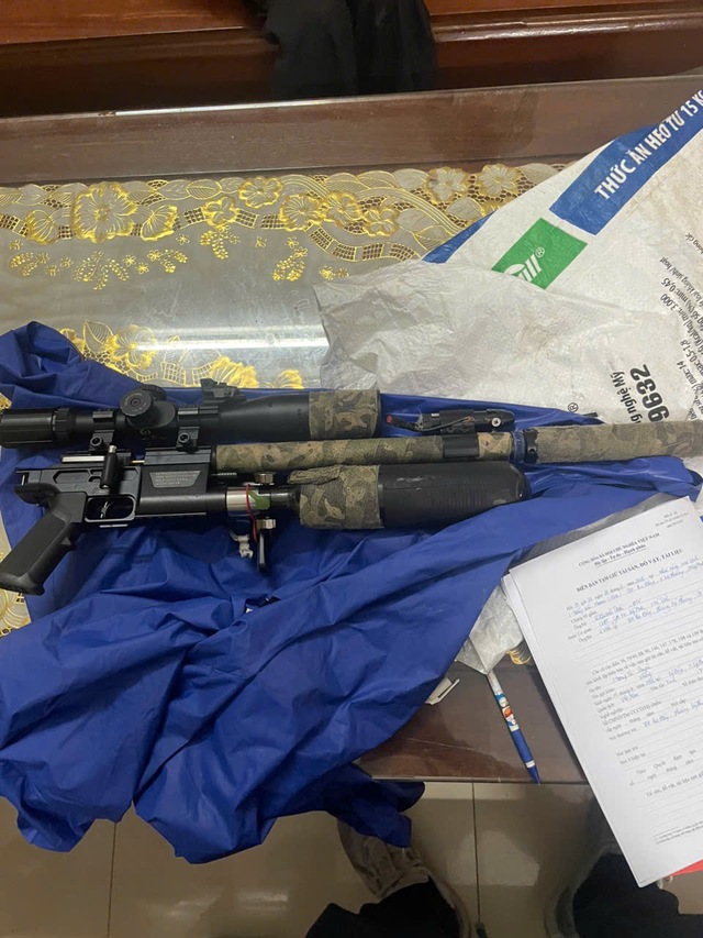 Một nam thanh niên ở Hà Tĩnh bị bắn chết tại phòng ngủ: Đã bắt được Trần Văn Huy - Ảnh 2.