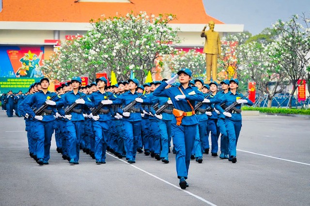 Choáng ngợp Lễ ra quân của lực lượng quân đội, công an TP.HCM: 3.200 người cùng hàng loạt xe bọc thép - Ảnh 8.