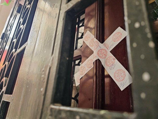 Di dời nhà dân tại ngõ 7 phố Giang Văn Minh sau sự cố metro - Ảnh 2.