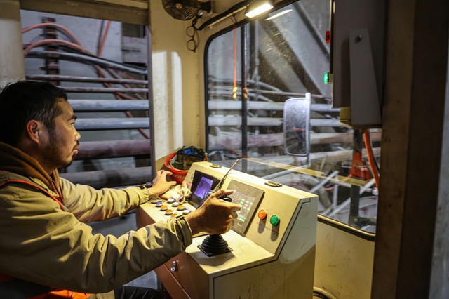 Mũi khoan Táo bạo đào hầm Metro Nhổn - Ga Hà Nội - Ảnh 10.