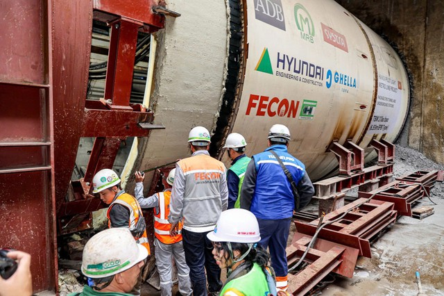 Mũi khoan Táo bạo đào hầm Metro Nhổn - Ga Hà Nội - Ảnh 7.