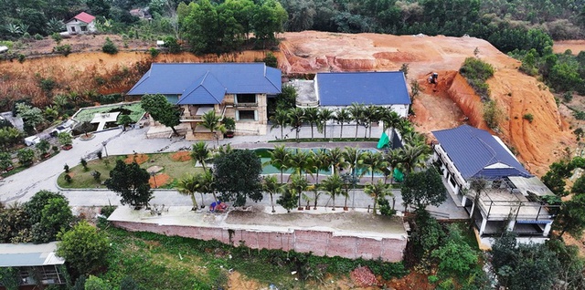 Vụ giang hồ Tuấn "trắng" bị bắt: Bí thư Thị ủy nói gì về nguồn gốc đất biệt phủ? - Ảnh 1.