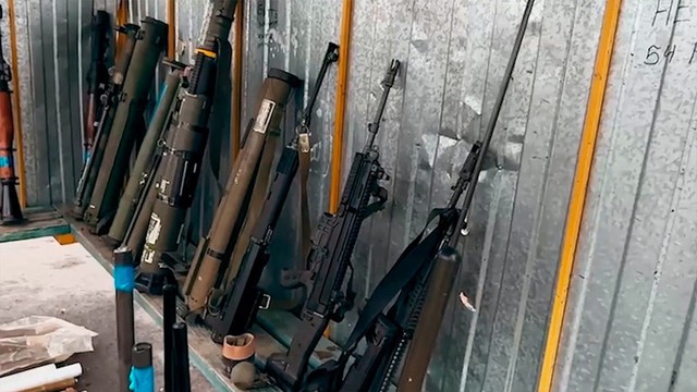 Lực lượng phía Bắc Nga thu giữ vũ khí hiện đại của AFU tại vùng Kursk - Ảnh 2. Lực lượng phía Bắc Nga thu giữ vũ khí hiện đại của AFU tại vùng Kursk - Ảnh 2.