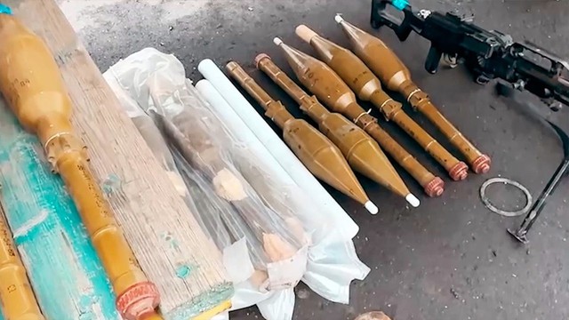 Lực lượng phía Bắc Nga thu giữ vũ khí hiện đại của AFU tại vùng Kursk - Ảnh 4. Lực lượng phía Bắc Nga thu giữ vũ khí hiện đại của AFU tại vùng Kursk - Ảnh 4.