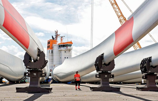 Nghĩa địa tua-bin gió độc nhất vô nhị ở Mỹ, chứa hơn 4.000 "khúc xương trắng" khổng lồ: Thế kỷ vẫn còn nguyên - Ảnh 2. Nghĩa địa tua-bin gió độc nhất vô nhị ở Mỹ, chứa hơn 4.000 "khúc xương trắng" khổng lồ: Thế kỷ vẫn còn nguyên - Ảnh 2.