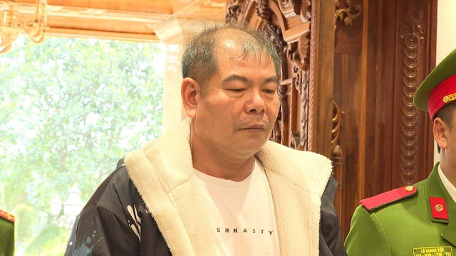 Choáng ngợp với căn biệt thự của trùm giang hồ Tuấn "trắng" vừa bị bắt - Ảnh 1.