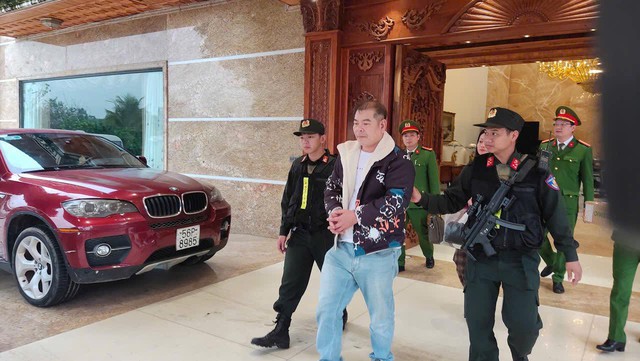 Choáng ngợp với căn biệt thự của trùm giang hồ Tuấn "trắng" vừa bị bắt - Ảnh 6.