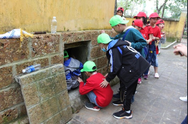 Kiệt tác quân sự Việt Nam 32km: Nơi con người 'sống trong cát', có ngôi đình 4 xe tăng kéo không đổ - Ảnh 7.