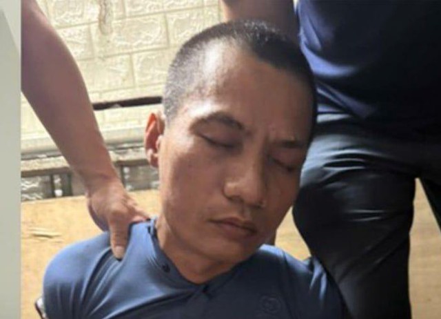 Tên cướp ngân hàng tại huyện Chương Mỹ vừa bị bắt ở đâu sau hàng chục giờ lẩn trốn? - Ảnh 1.