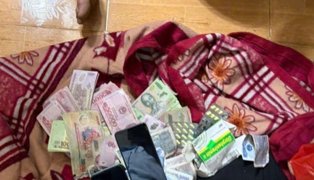 Tên cướp ngân hàng tại huyện Chương Mỹ vừa bị bắt ở đâu sau hàng chục giờ lẩn trốn? - Ảnh 2.