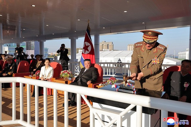 Triều Ti&ecirc;n hạ thủy t&agrave;u khu trục mới 5 . 000 Tấn , n&acirc;ng cao sức mạnh h&agrave;ng hải - Ảnh 2.