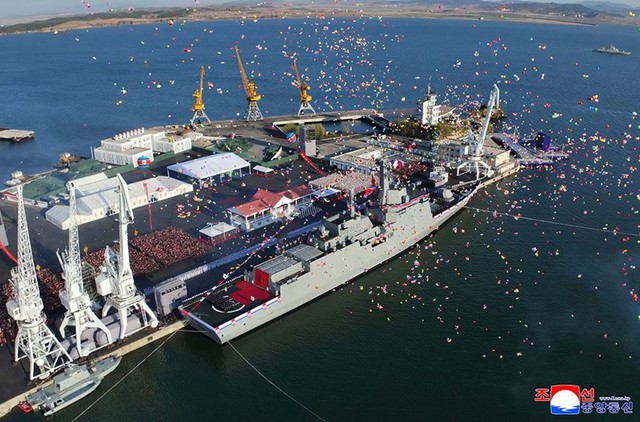 Triều Ti&ecirc;n hạ thủy t&agrave;u khu trục mới 5 . 000 Tấn , n&acirc;ng cao sức mạnh h&agrave;ng hải - Ảnh 5.