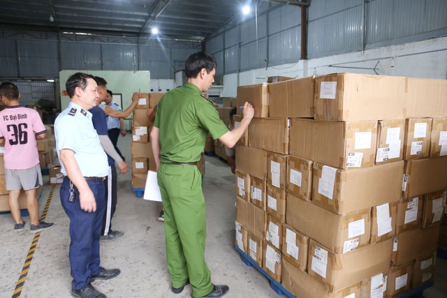 Ảnh: Cận cảnh - Ảnh 4.