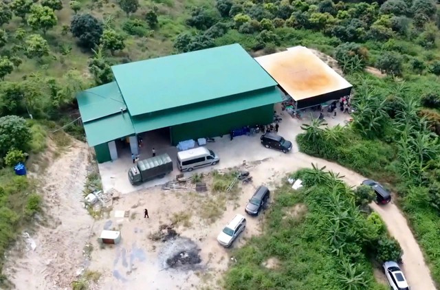 Hình ảnh bất ngờ ở khu nhà xưởng sản xuất lô 1,4 tấn ma túy lớn nhất Việt Nam - Ảnh 2.