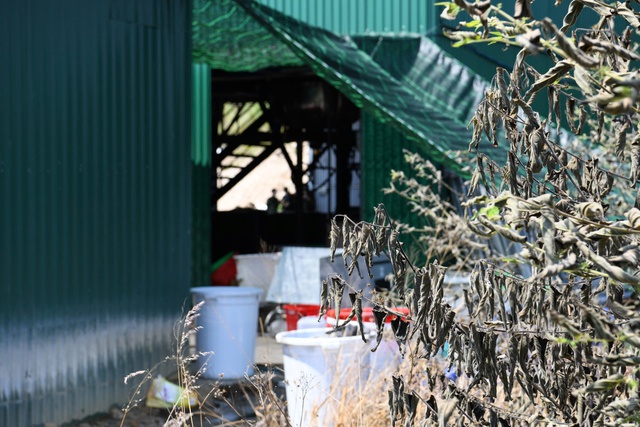 Hình ảnh bất ngờ ở khu nhà xưởng sản xuất lô 1,4 tấn ma túy lớn nhất Việt Nam - Ảnh 7.