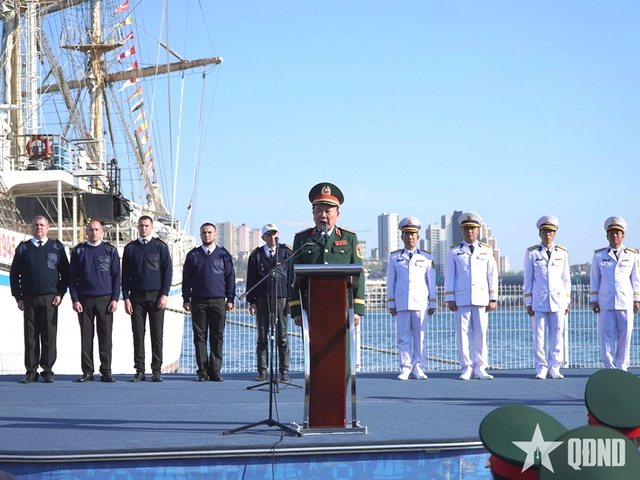 Nga vừa trao Việt Nam "Giáo sư Gagarinsky" "báu vật" chiến lược: Cảng Hải Phòng sẵn sàng đón nhận! - Ảnh 2. Nga vừa trao Việt Nam "Giáo sư Gagarinsky" "báu vật" chiến lược: Cảng Hải Phòng sẵn sàng đón nhận! - Ảnh 2.