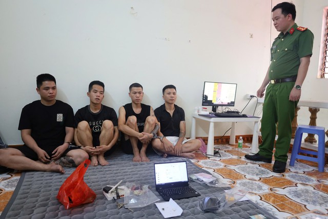 Bắt Hứa Văn Hội và 3 đồng phạm lừa đảo bằng ‘công nghệ’ từ Campuchia - Ảnh 1.